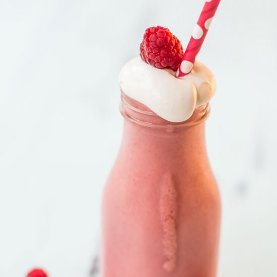 Raspberry Kombucha Smoothie - Recipe photo by savedbythekale