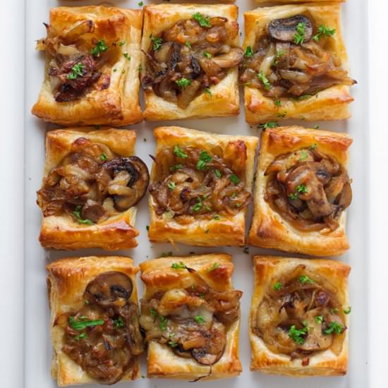 Gruyere Caramelized Onion Bites - Recipe photo by littlespicejar