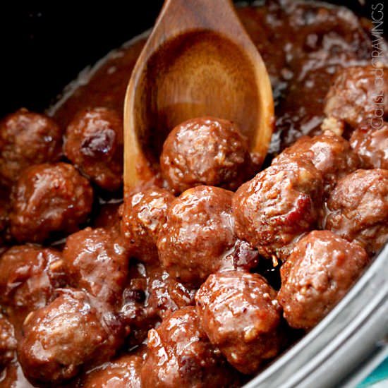 Sweet and Spicy Cranberry Meatballs - Recipe photo by carlsbadcravings
