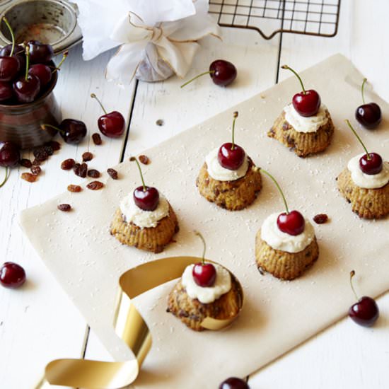 Paleo Christmas Pudding - Recipe photo by A Conscious Collection