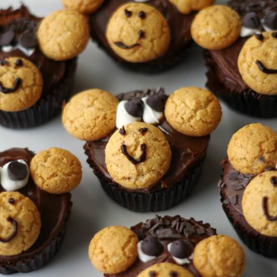 Little Monkey Cupcakes - Recipe photo by Thenoatbook