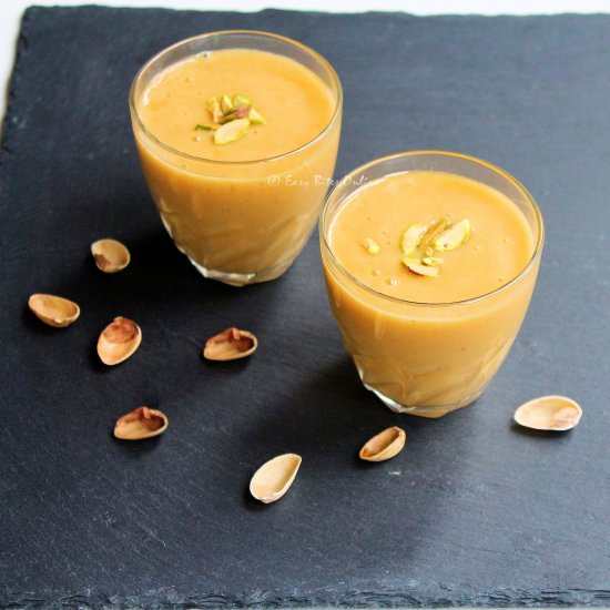 Vegan Banana Persimmon Smoothie - Recipe photo by easybitesonline