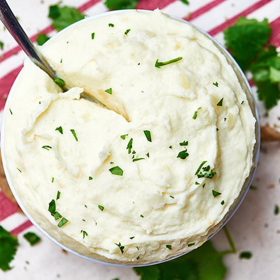 Roasted Garlic and Goat Cheese Mash - Recipe photo by showmetheyummy