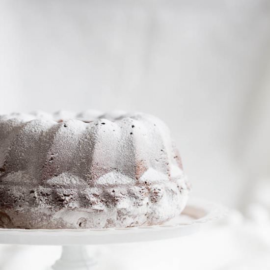 Christmas bundt cake - Recipe photo by Simones Kitchen