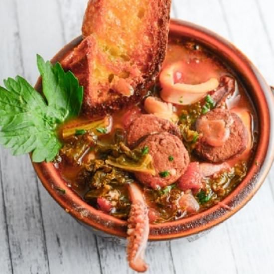 Portuguese Seafood Stew - Recipe photo by foodefile