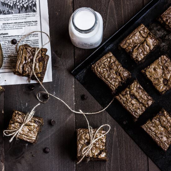 Gingerbread Espresso Blondies - Recipe photo by thewholebite