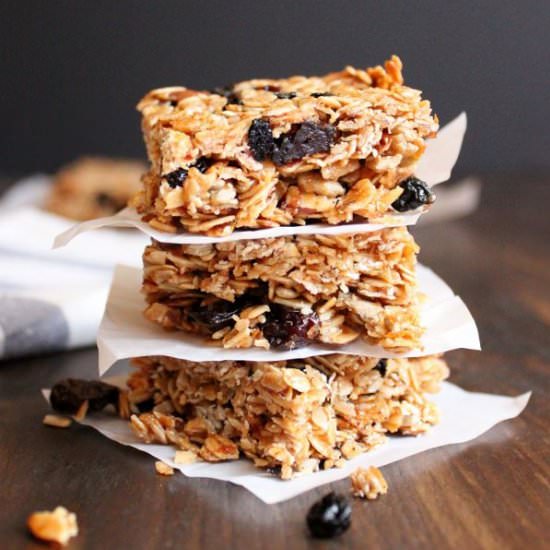 Granola Bars - Recipe photo by Wild wild whisk