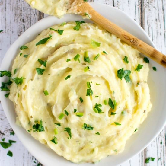 Crockpot Skinny Mashed Potatoes - Recipe photo by slowcookergourmet
