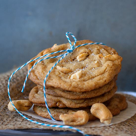 Salted Biscoff Cashew Cookies - Recipe photo by heartsinmyoven