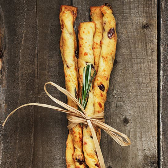 Aged Cheddar and Cranberry Sticks - Recipe photo by seasonsandsuppers