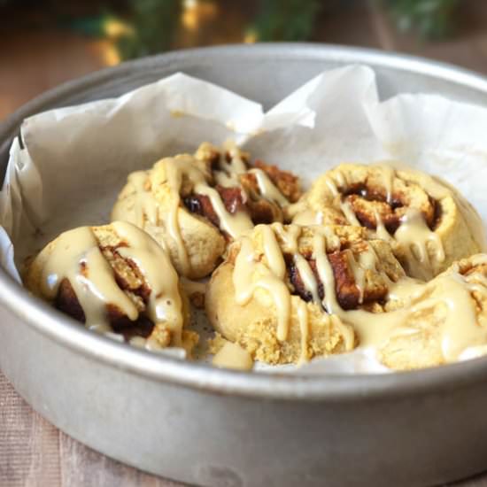 Paleo Cinnamon Rolls - Recipe photo by detoxinista