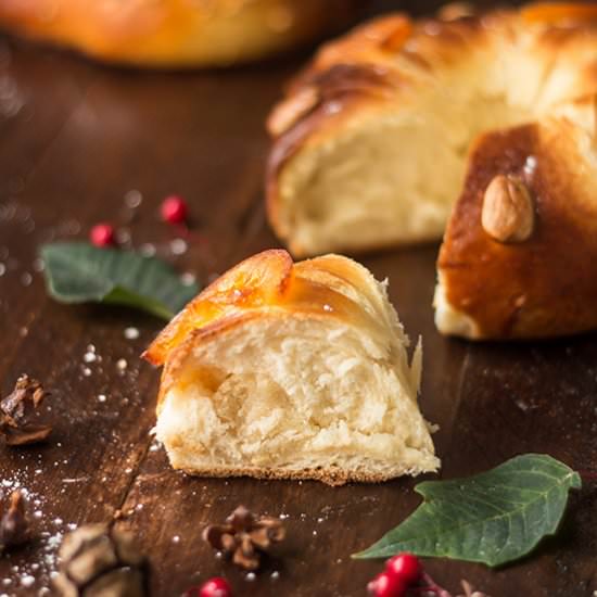 Roscón de Reyes - Recipe photo by myspanishtaste