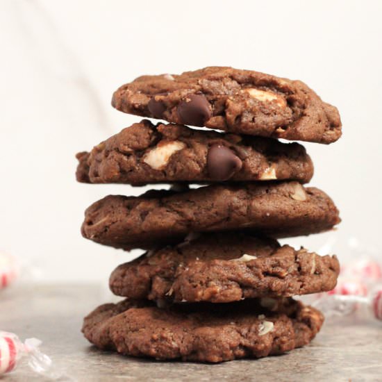 Hot Chocolate Peppermint Cookies - Recipe photo by chocolatechoufleur