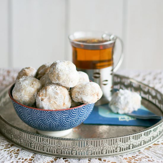 Cardamom and rose water tea cookies - Recipe photo by MagdasCauldron