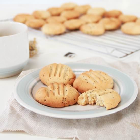 Honey, Lemon & Poppyseed Cookies - Recipe photo by highwalls