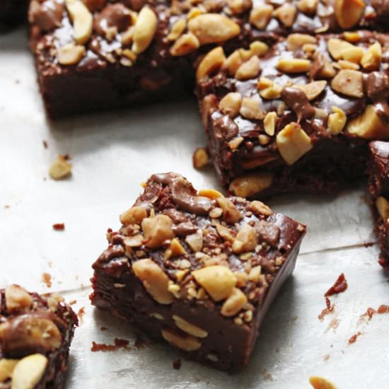 Peanut and Toffee Fudge - Recipe photo by ashleymarieskitchen