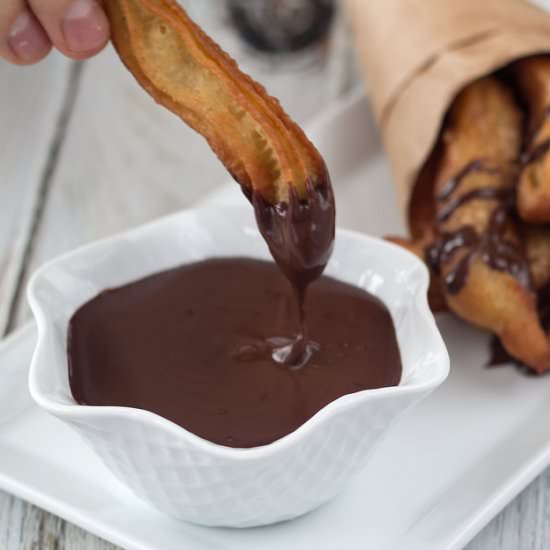 Churros with Chocolate Sauce - Recipe photo by Nordic Food and Living