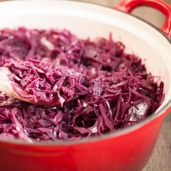 Braised Red Cabbage - Recipe photo by ohmydish