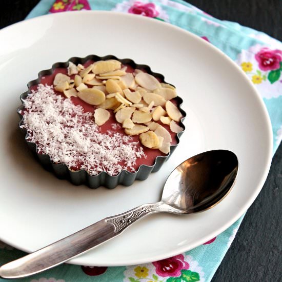 Strawberry Coconut No Bake Tart - Recipe photo by easybitesonline
