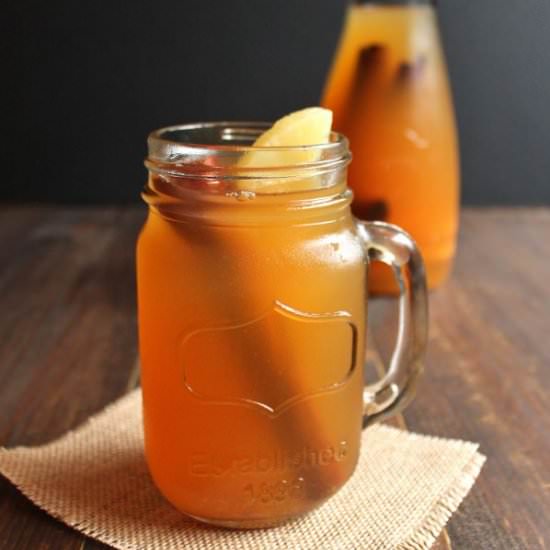 spiced apple cider - Recipe photo by Wild wild whisk