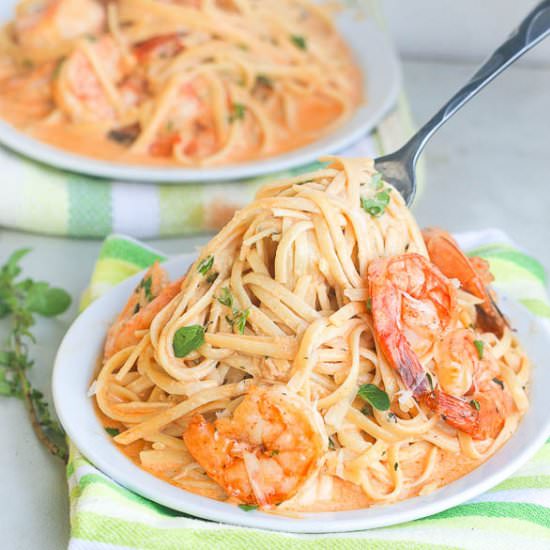 Creamy Herb Shrimp Spaghetti - Recipe photo by Immaculatebites
