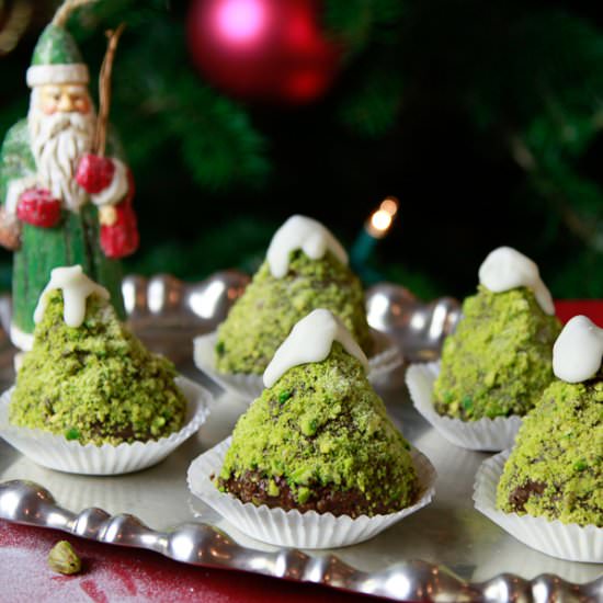 Chocolate Christmas Tree Cupcakes - Recipe photo by GlamorousBite