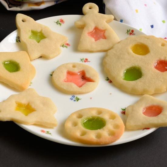 Eggless Stained Glass Cookies - Recipe photo by currytrail