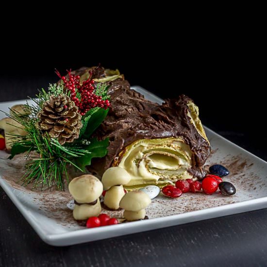 Buche de Noel - Recipe photo by Ethnic Spoon