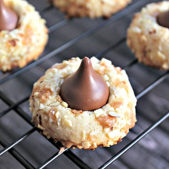 Coated Caramel Kiss Cookies - Recipe photo by SparklesKathy