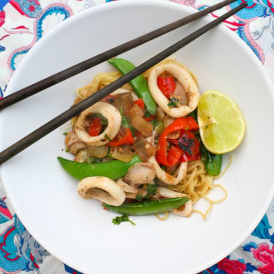 10 Min Asian Squid with Noodles - Recipe photo by chilliandmint