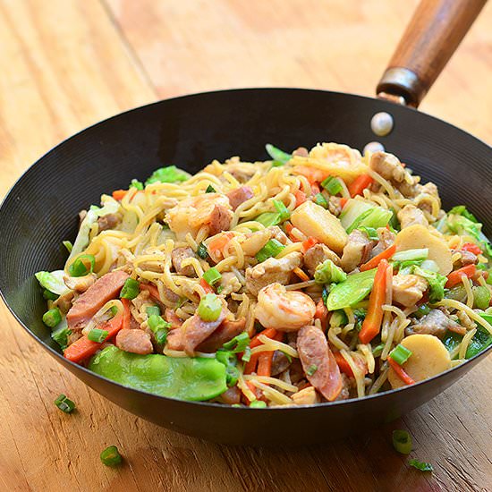 Pancit Canton - Recipe photo by Kawalingpinoy