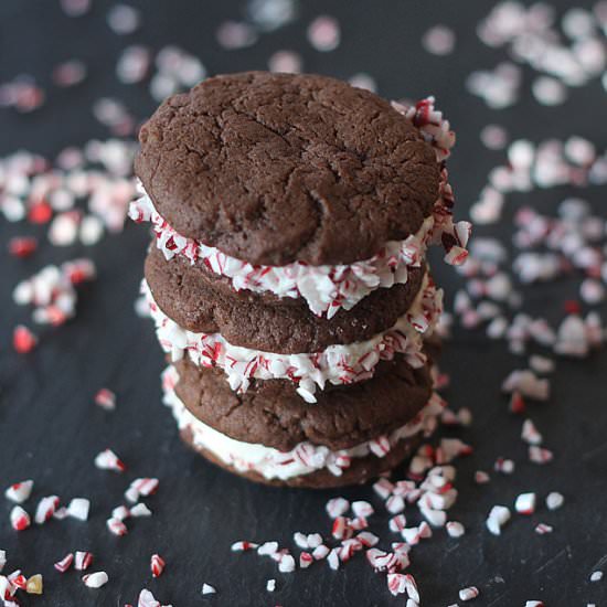 Chocolate Cookies with Buttercream - Recipe photo by plumpie