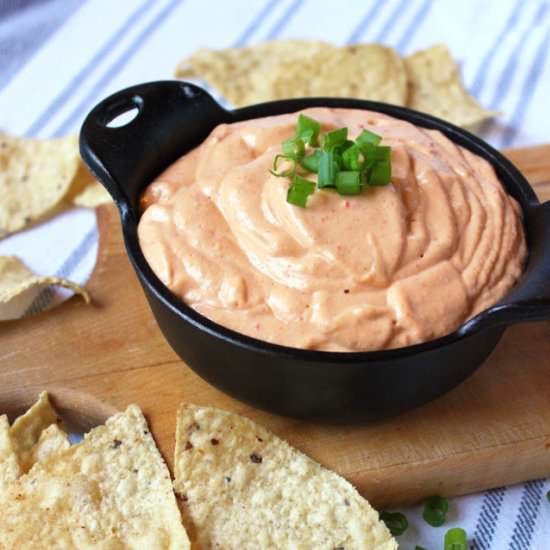 Creamy Red Pepper Cashew Dip - Recipe photo by ItDoesntTasteLikeChicken