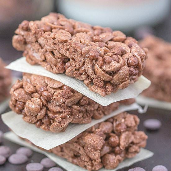 Chocolate Protein Rice Crispy Treat - Recipe photo by thebigmansworld