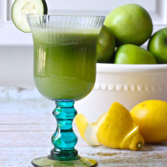 Delicious Soothing Morning Juice - Recipe photo by the organic kitchen