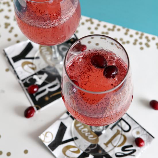 Cranberry Sparkler Mocktail - Recipe photo by thespeckledpalate