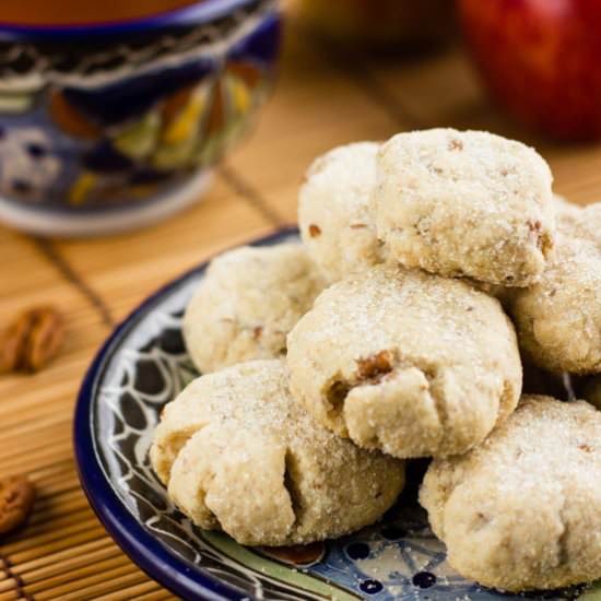 Mexican walnut cookies - Recipe photo by cocinamuyfacil