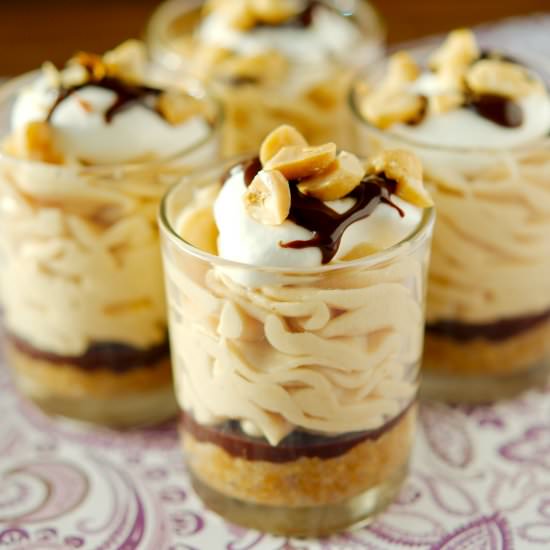No Bake Peanut Butter Cheesecake - Recipe photo by craftymorning