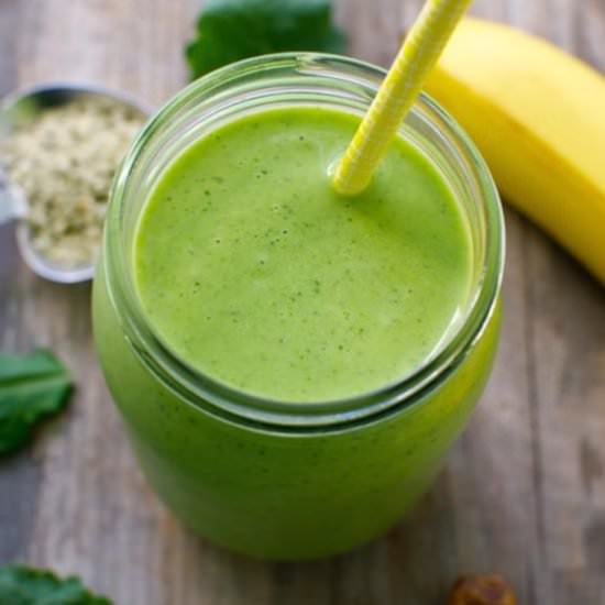 Creamy Green Hemp Seed Smoothie - Recipe photo by eatingmadeeasy