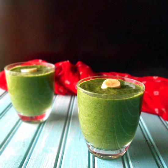 Spinach Smoothie - Recipe photo by healingtomato
