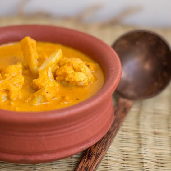 Vegan Cauliflower Curry - Recipe photo by kannammacooks