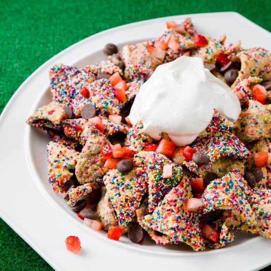 Funfetti Dessert Nachos - Recipe photo by cupcakeproject
