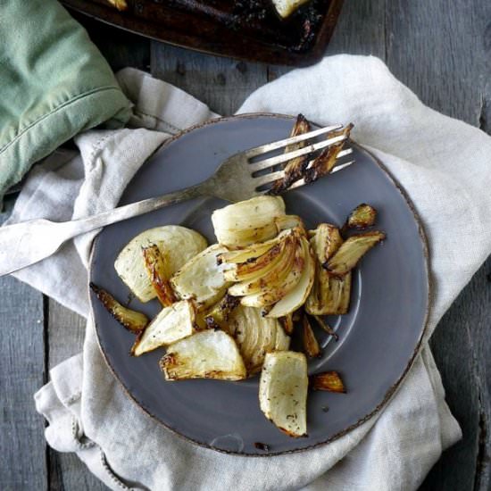 Balsamic and Thyme Roasted Fennel - Recipe photo by healthyrecipeecstasy