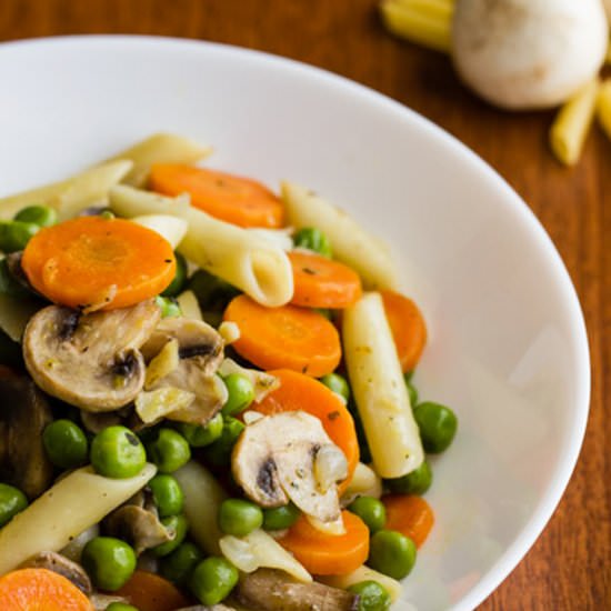 Pasta with vegetables - Recipe photo by cocinamuyfacil