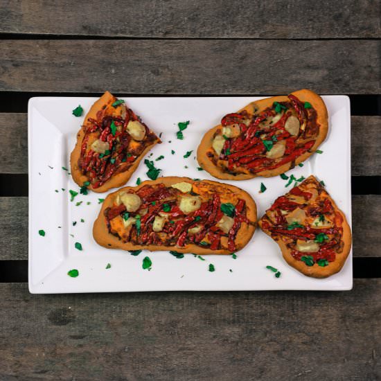 Sweet Pepper & Goats Cheese Pizzas - Recipe photo by iamchef