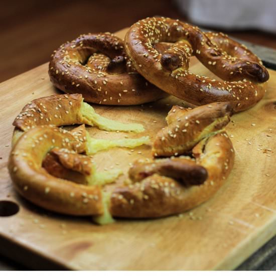 Spicy Tomato & Mozzarella Pretzels - Recipe photo by iamchef