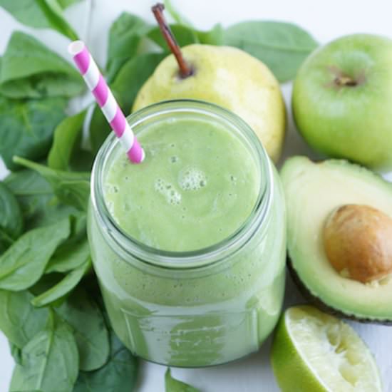 The Goodness Green Smoothie - Recipe photo by Francoise La Prune