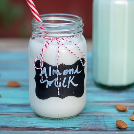 How to Make Almond Milk - Recipe photo by nurturemygut
