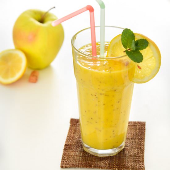 Mango and Apple Smoothie - Recipe photo by foodfulife