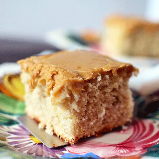 Banana Cake with Caramel Frosting - Recipe photo by simplesweetsavory